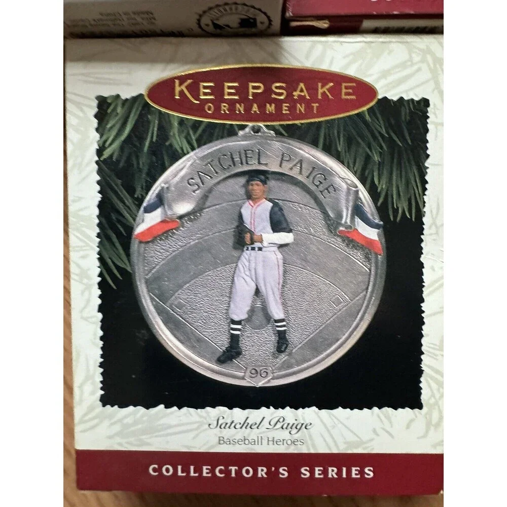 Hallmark Ornaments Jackie Robinson‎ Lou Gehrig Satchel Paige Baseball Heroes MLB